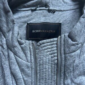 Quilted super soft zip up bomber style sweats jacket vintage Max Azria